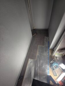 Pose parquet stratifié rénovation sol à Lille